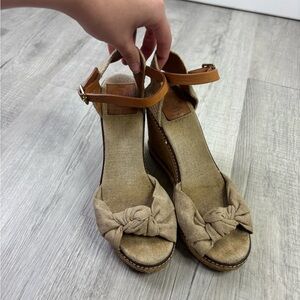 Tory Burch knotted canvas & espadrille wedge summer sandal Size 9.5